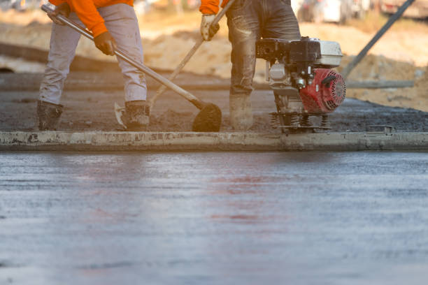 Best Custom Concrete Contractor  in Spirit Lake, ID